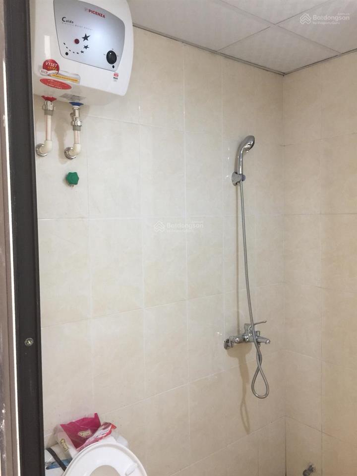 Cho thuê cc tái định cư mới bàn giao đường đỗ mười, phường yên sở, dt 66m2, 2pn, 1 pk, giá 5 tr/th
