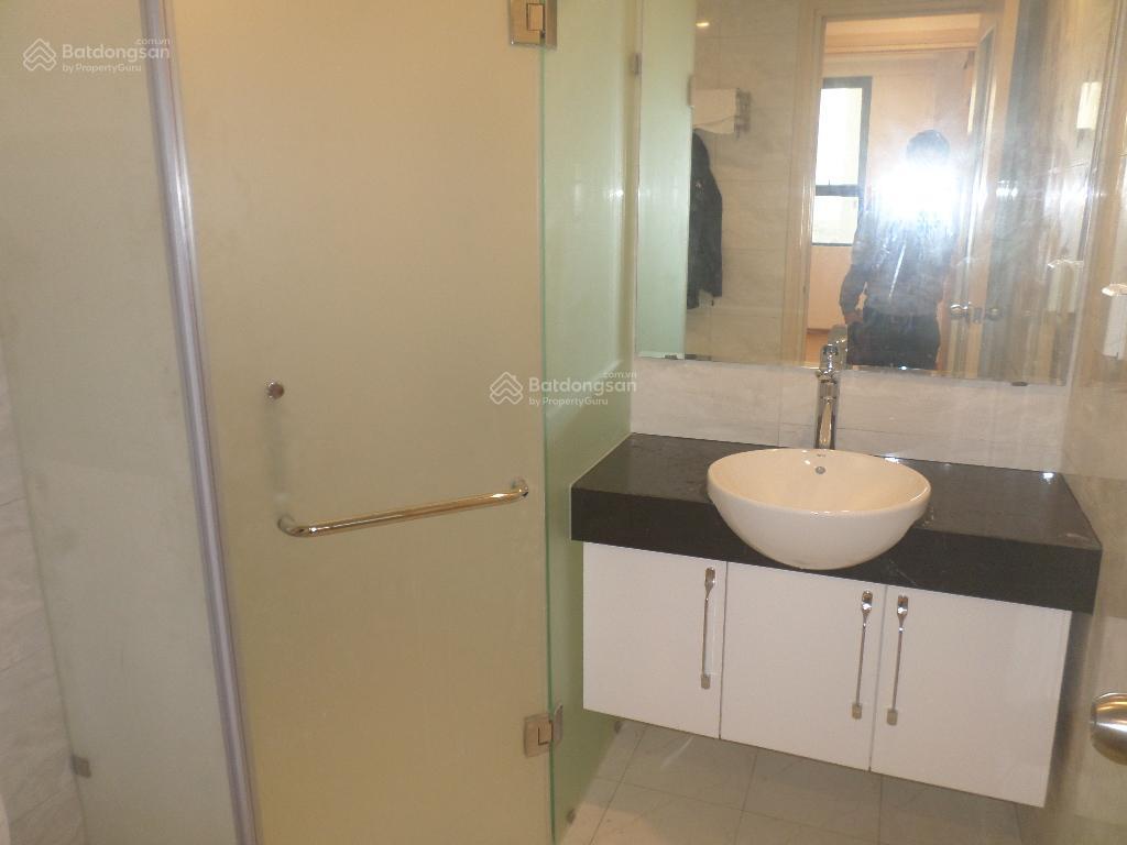 Bán căn hộ chung cư tại hồng hà eco city, giá ưu đãi 4,7 tỷ, 74m2, 2pn, 2wc