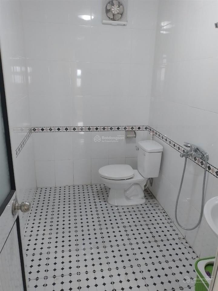 Cho thuê chung cư tái định cư đủ đồ đường đỗ mười đối diện gamuda, dt 60m2, 2pn, 1 pk, giá 6,5tr/th