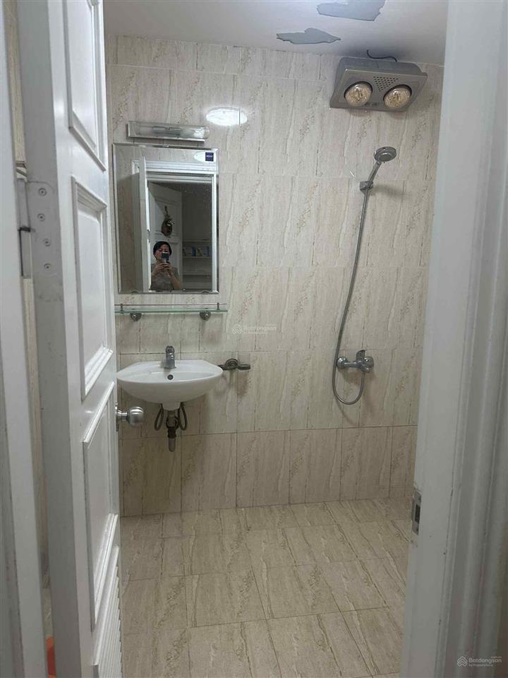 Cho thuê ch 2pn, 2wc, 8 triệu, 63m2 tại tứ hiệp plaza, nguyễn bặc, thanh trì, hà nội, giá tốt