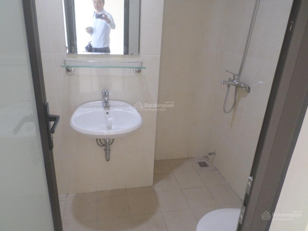 Cho thuê chung cư tái định cư nguyên bản đường đỗ mười gần gamuda, dt 50m, 2pn, vào ở luôn, 5tr/th
