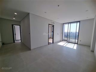 Cho thuê căn 102m2 chung cư khai sơn,nhà mới nhận bàn giao.hướng mát hồ điều hòa. giá 10tr/tháng