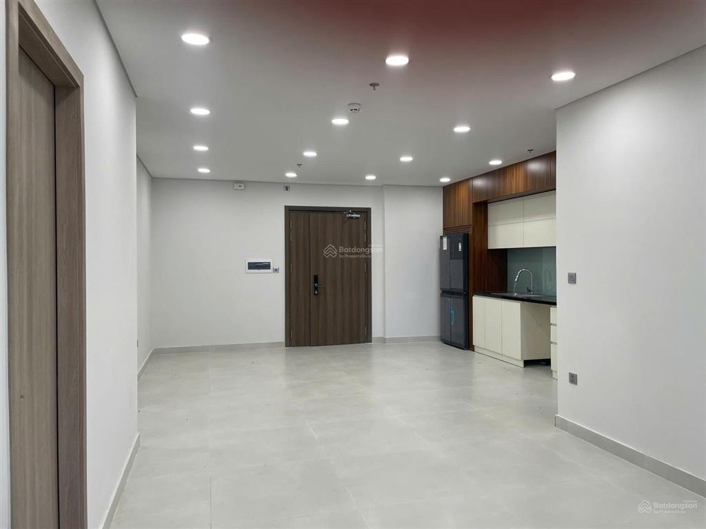 Cho thuê căn 120m2 chung cư khai sơn city. có công viên vui chơi, gần bigc. có nội thất.giá 13tr/th