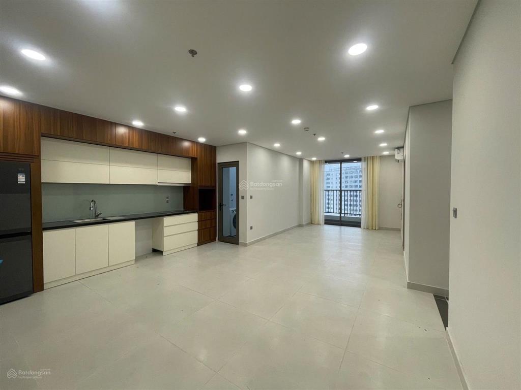 Cho thuê căn 120m2 chung cư khai sơn city. có công viên vui chơi, gần bigc. có nội thất.giá 13tr/th