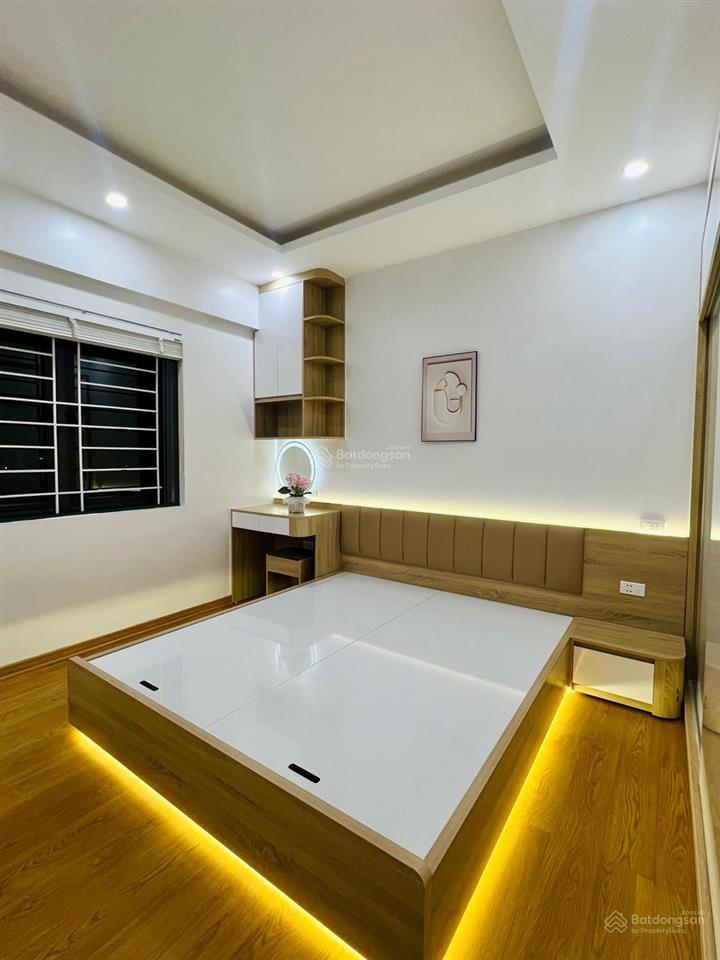 3 phòng ngủ hud toà bắc linh đàm view hồ cần bán,  0915 057 ***