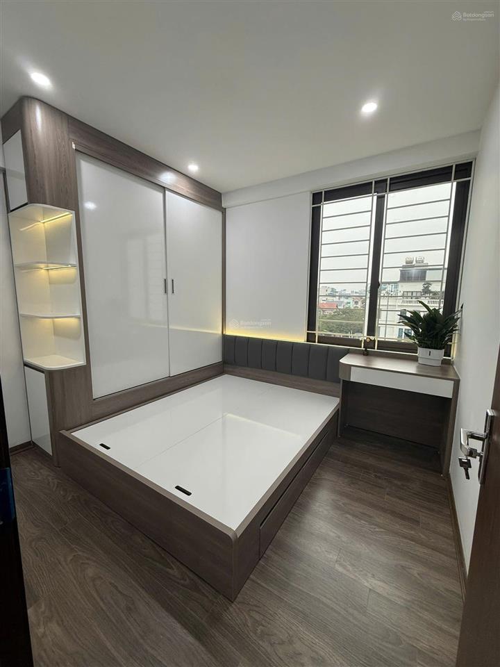 Chính chủ bán căn 2pn tây nam linh đàm, diện tích 52m2 tầng 15 giá tốt, thoáng mát.  0915 057 ***