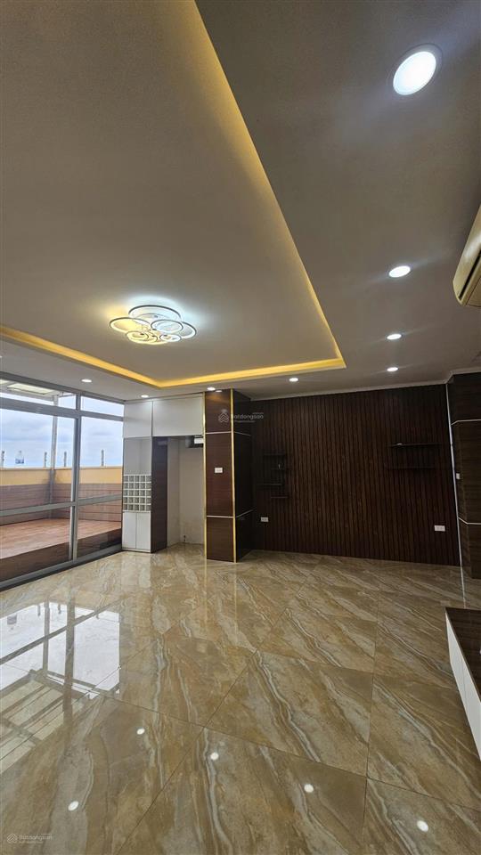 Bán gấp ch 3pn, 2wc tại hh2 linh đàm, 101m2, giá 3,8 tỷ