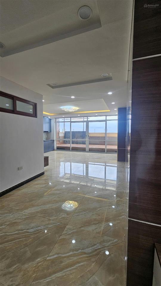 Bán gấp ch 3pn, 2wc tại hh2 linh đàm, 101m2, giá 3,8 tỷ