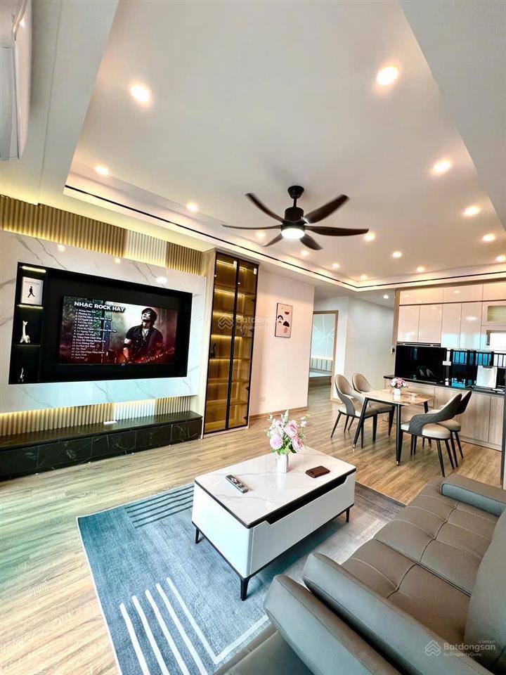Xả lỗ giảm giá sốc căn 3 p ngủ hh linh đàm full đồ đẹp long lanh giá 3 tỷ 290.  0915 057 ***