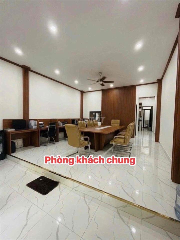 Cho thuê văn phòng vào làm việc luôn