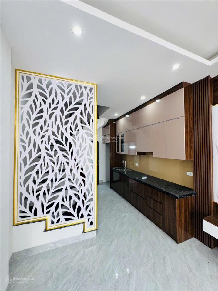 Bán nhà xây mới ở phượng nghĩa,phụng châu dt 30,4m2 5 tầng, ngõ thông, sđcc  0343 838 ***