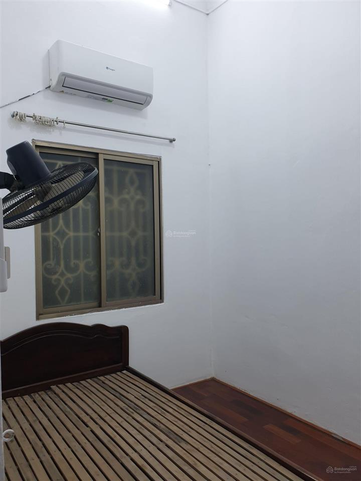 Cho thuê 1 phòng tầng 2 nhà 73 ngõ 354 trường chinh  chính là ngõ 22 tôn thất tùng