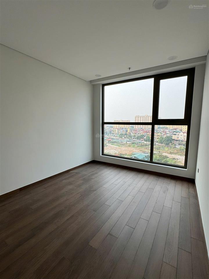 Chính chủ bán gấp căn k3 khai sơn city thiết kế 101m2, căn hoa hậu tầng đẹp.  0988 020 ***