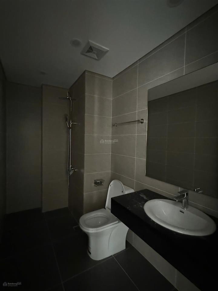Chính chủ bán gấp căn k3 khai sơn city thiết kế 101m2, căn hoa hậu tầng đẹp.  0988 020 ***