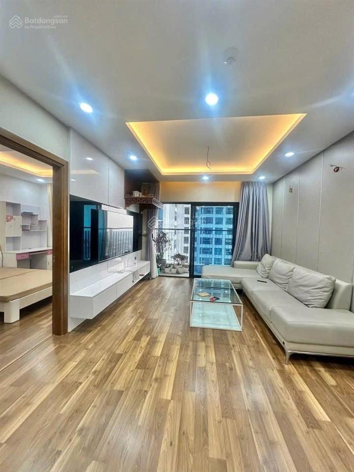 Bán gấp căn cc goldmark city, 7 tỷ vnd, 110m2, giá hời, nhà sẵn khách thuê