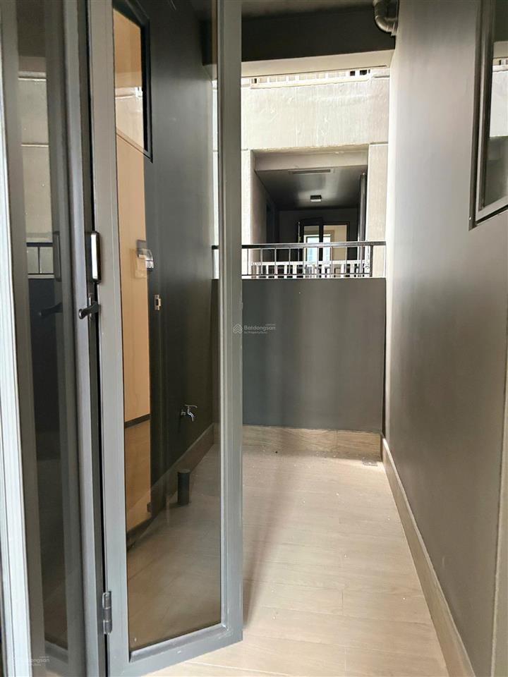 Cho thuê căn hộ 1pn, 1wc tại lumi hanoi, 7 triệu. miễn phí dịch vụ 2 năm, có lót xe oto