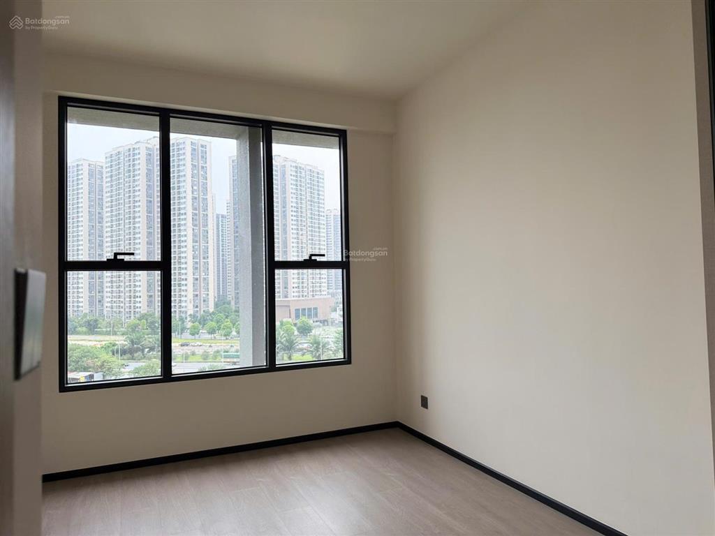 Cho thuê căn hộ 1pn, 1wc tại lumi hanoi, 7 triệu. miễn phí dịch vụ 2 năm, có lót xe oto