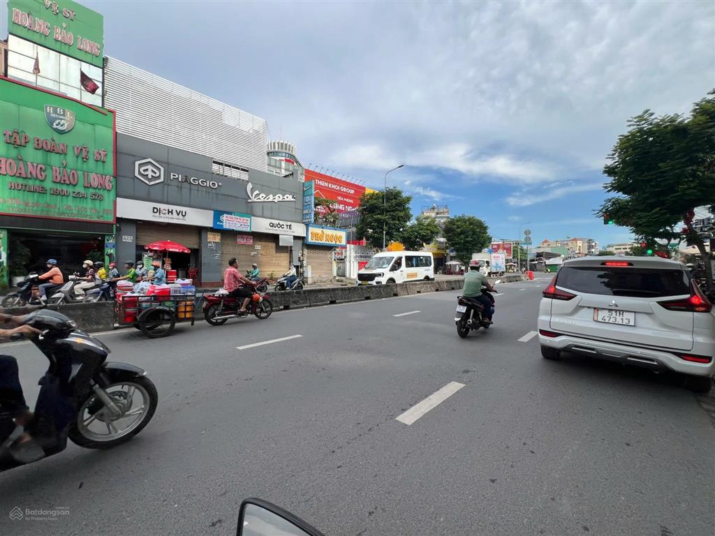 Bán nhà 4 tấm mặt tiền đường nguyễn oanh. ngang 4.9m dt 95m2 giá 25ty