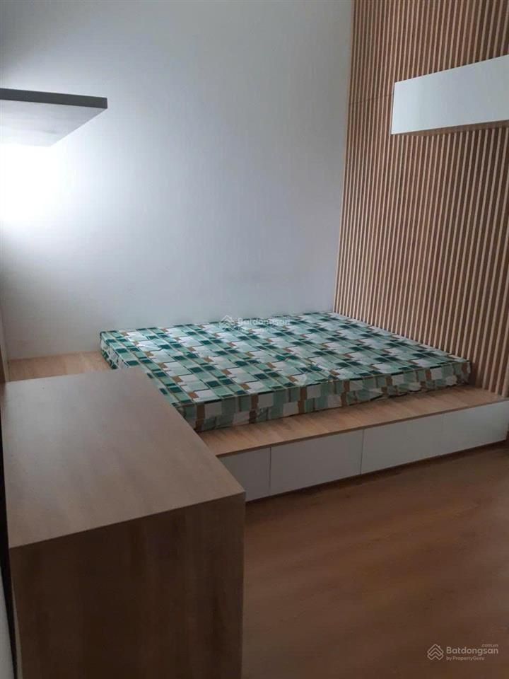 Bán nhanh căn 2pn2wc block d khu ruby view công viên lớn. giá tốt 4,3 tỷ bao ra sổ hồng