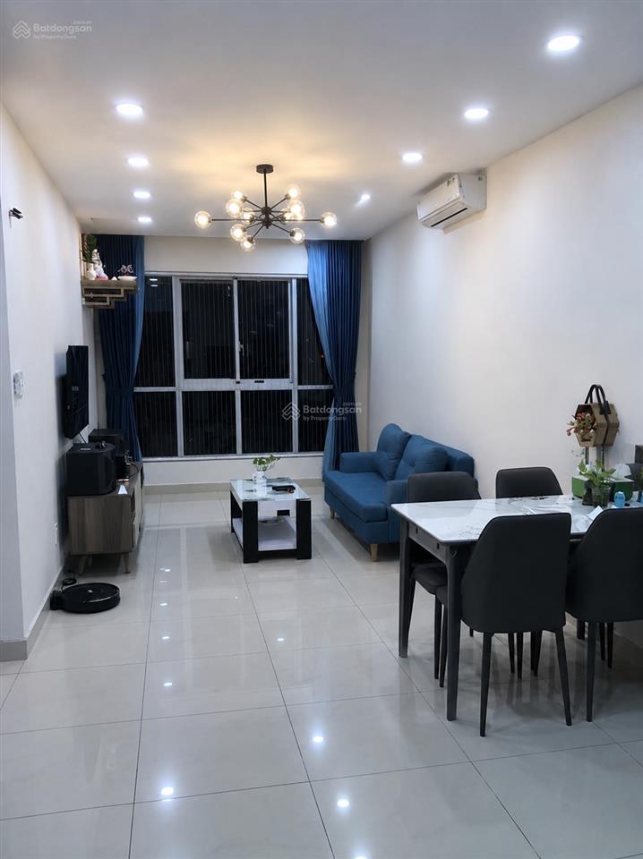 Căn hộ có sổ hồng bán với giá chỉ 4,5 tỷ full nội thất đẹp