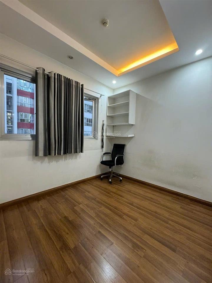 Khách em cần bán nhanh để đi nước ngoài 2pn khu ruby giá chỉ 4 tỷ bao sổ và nhận nhà cho thuê or ở