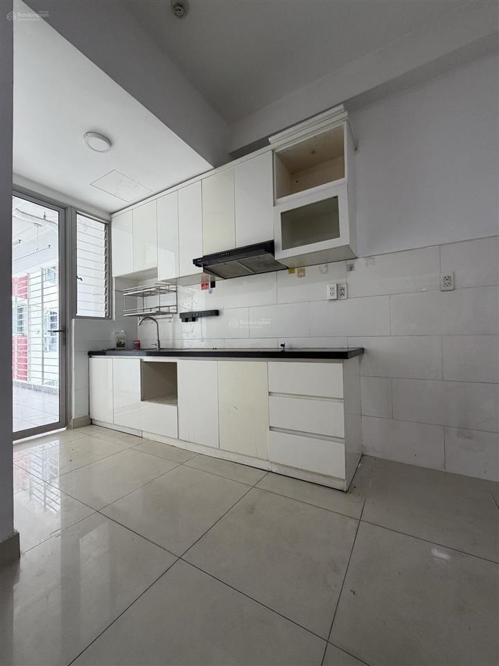 Chủ nhà cần cho thuê 3pn 95m2 13 triệu xem nhà  0917 735 ***