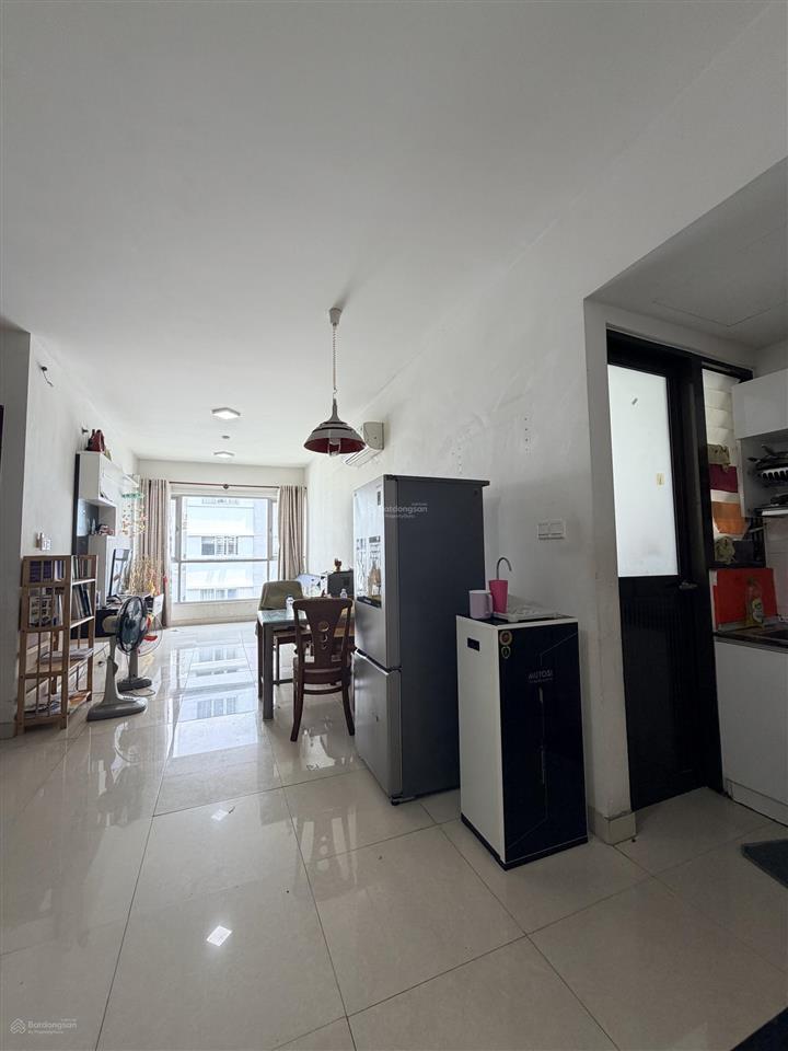 Bán 2pn2wc khu ruby view như hình trong nhà chụp ra. giá chỉ 4 tỷ bán nhanh thương lượng