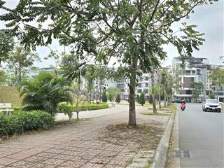 Lô góc 86,5m2 đất đấu giá ngọc thụy  bồ đề, mặt tiền rộng 6.8m, đường to 17.5m cạnh công viên