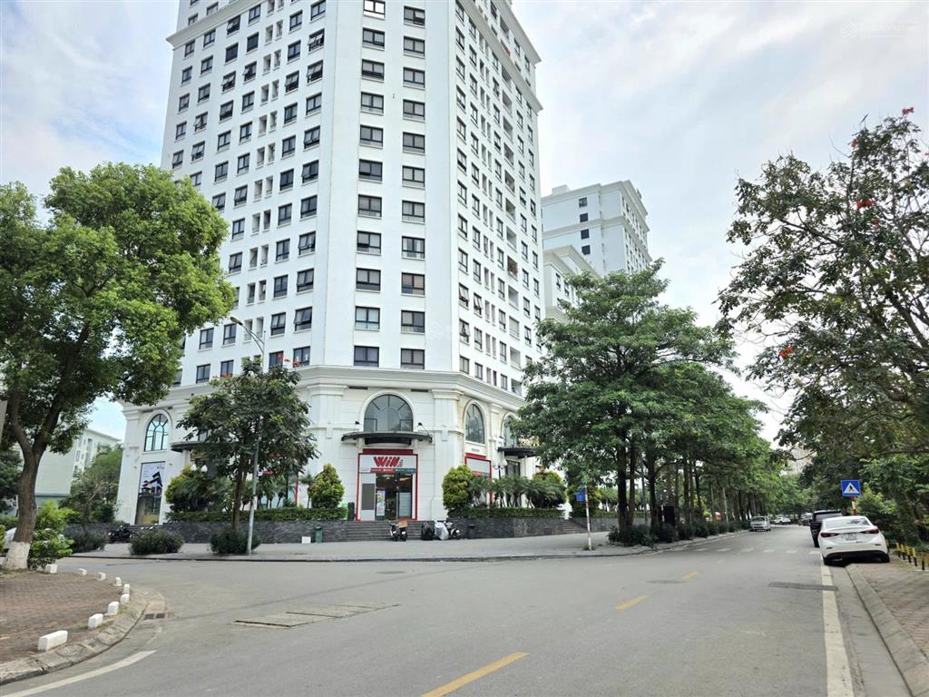 Hiếm! chung cư 73m2 tòa eco city khu đô thị việt hưng  long biên, ban công đông nam  tầng đẹp