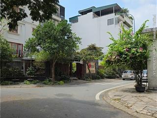 Đất đấu giá việt hưng  long biên, 183m2 mặt tiền 7m vuông vắn, đường 13.5m, ở và kinh doanh