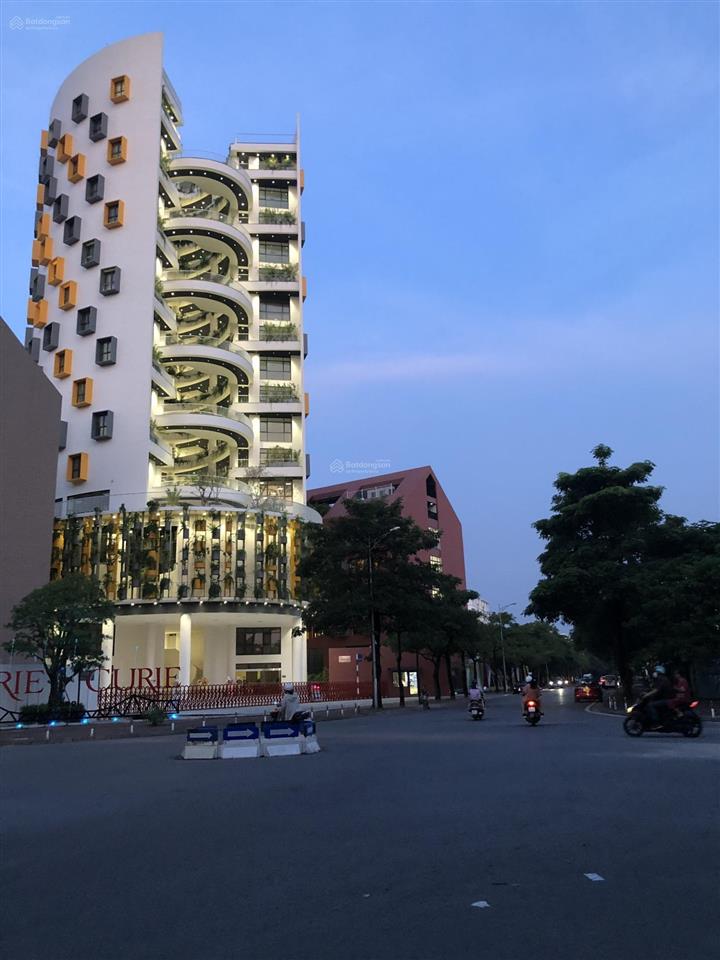 Biệt thự 177m x 4 tầng đô thị việt hưng  long biên, đường to 15m, view công viên cây xanh