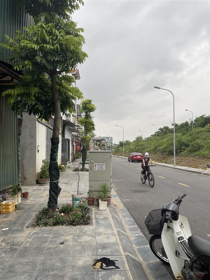 Chính chủ bán mảnh đất đẹp tại đàm quang trung long biên