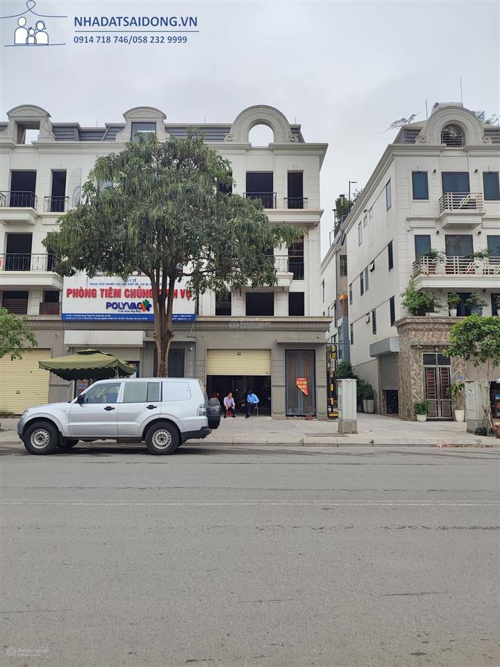 Bán shophouse dòng tiền đẹp nhất và độc nhất gia lâm. chỉ có 1 căn bán duy nhất. 90m2. đường 30m