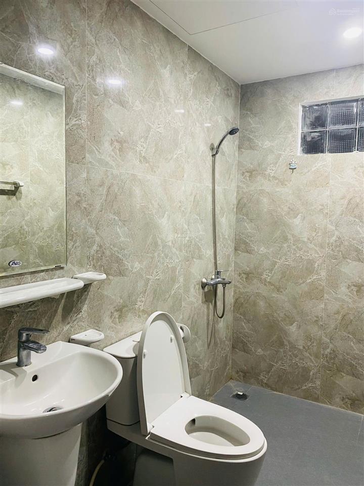 Cho thuê căn hộ 2 phòng dt 48m2 ngay trung tâm phố nguyễn sơn