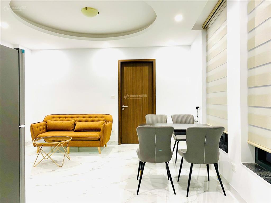 Cho thuê căn hộ 2 phòng dt 48m2 ngay trung tâm phố nguyễn sơn