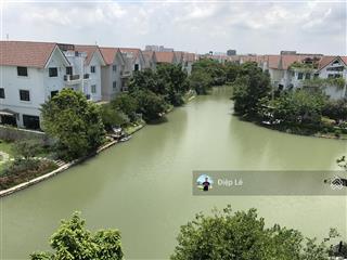 100 tỷ bt hoa sữa 300m2 hoàn thiện đẹp, mặt công viên đỗ xe thoải mái , sông sau liền nhà rất rộng