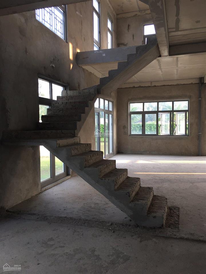48tỷ bt nguyệt quế 180m2 bên khu hồ lớn harmony, xây thô, sát nhà hàng nổi clubhouse, gần vinschool