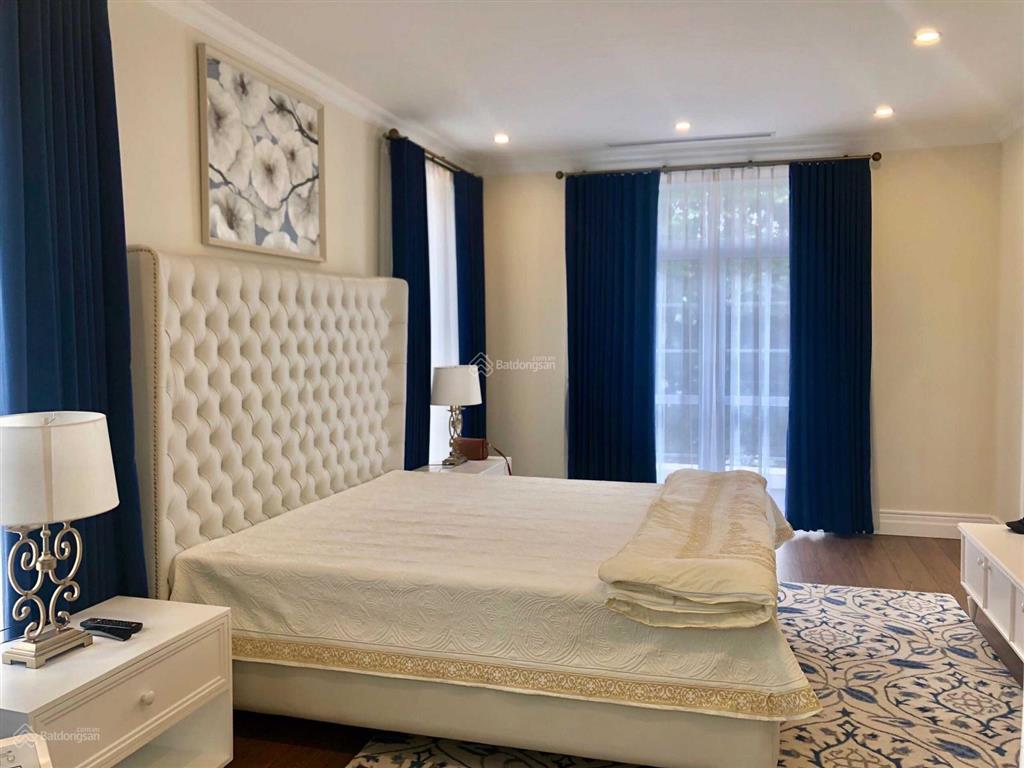 50tr/tháng bt hoa sữa, 225m², hoàn thiện đẹp, đường rộng thông thoáng, mặt công viên, sông rộng