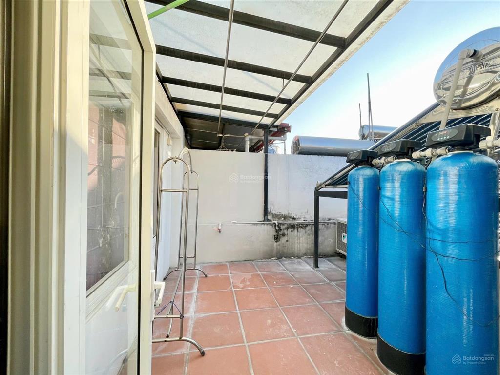 Cho thuê biệt thự liền kề vinhomes riverside không đồ. giá thuê 30tr/tháng