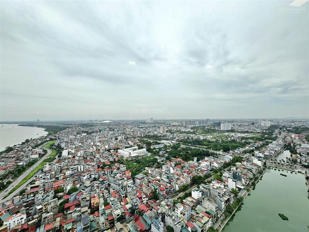 Cho thuê căn hộ mipec long biên 3pn, căn góc đủ đồ view sông hồng.  0989 318 ***