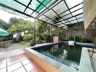 Cho thuê kiểu biệt thự tại ngọc thụy, long biên sân vườn rộng 1.100m2, view sông. giá 30tr/tháng