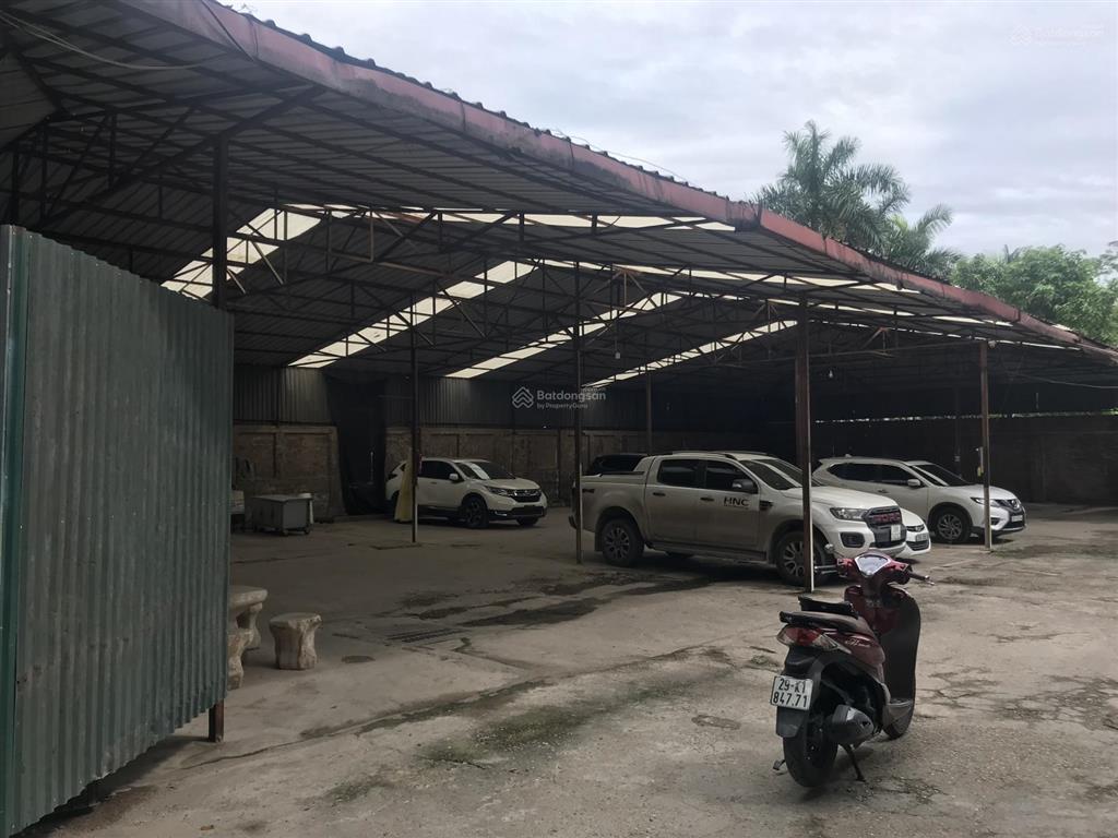 Cho thuê kho xưởng tại việt hưng, long biên, diện tích 1100m2, vách cao 5m