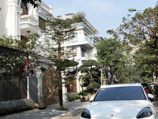 Cho thuê biệt thự 500m2 sàn, 4 tầng, đt việt hưng, p việt hưng, tp hà nội