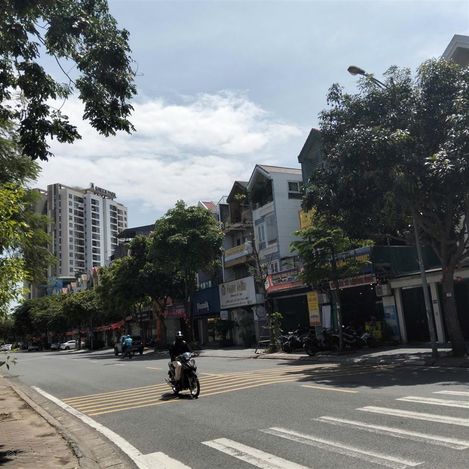 Liền kề mặt phố 120m, mặt tiền 6m, đt việt hưng, long biên, cần bán nhanh