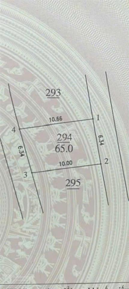 Nhà 1 tầng, diện tích 122m, mặt tiền 9,6m, 3 mặt đường cần tìm chủ mới, chỉ hơn 20 tỷ