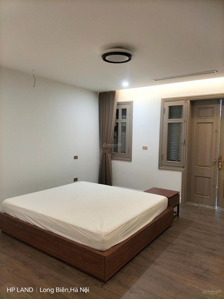 52,5 tỷ nhà 5 tầng tk villa với 500m2 sàn rất sang khu hh 04 (khu tk riêng cho đt việt hưng)
