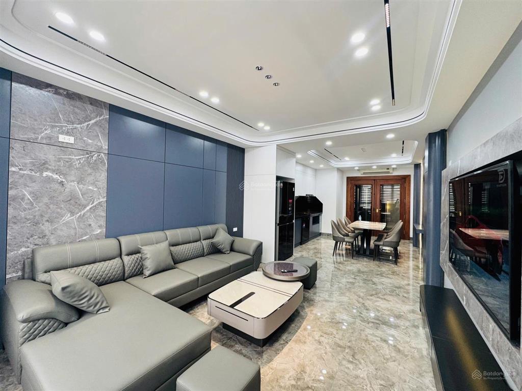 50/54m, 6 tầng thang máy full đồ 4 phòng ngủ, đường 12,5m thượng thanh, việt hưng, hà nội