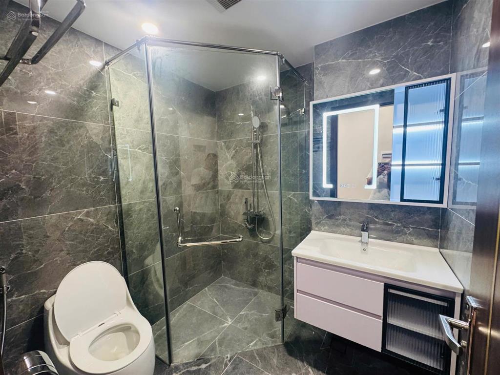 Chỉ 15,6 tỷ tl nhà 56m, 6 tầng thang máy, đường 12,5m, fun đồ cao cấp đô thị thượng thanh long biên