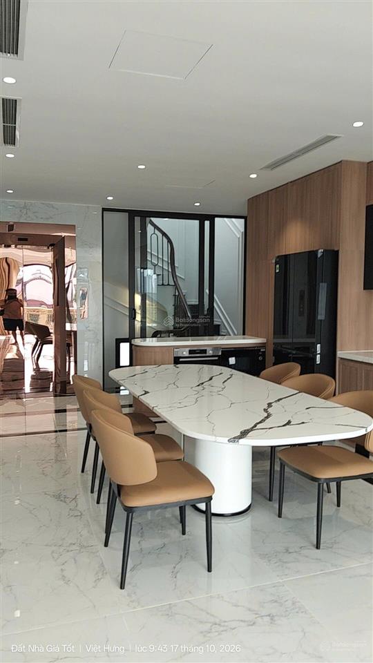 Bán nhà 65m x 5 x 6 phân lô giang biên, việt hưng, thang máy, view công viên, thiết kế hiện đại
