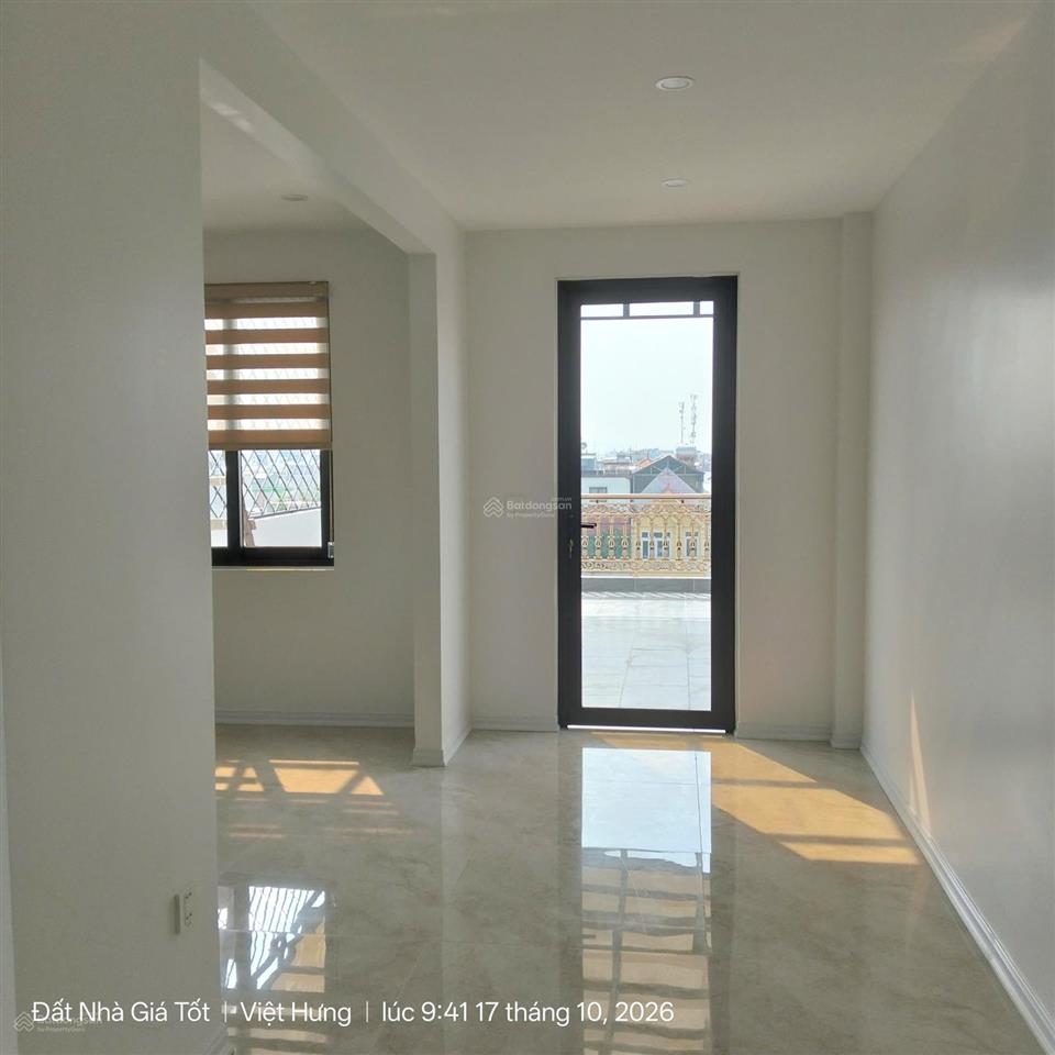 Bán nhà 65m x 5 x 6 phân lô giang biên, việt hưng, thang máy, view công viên, thiết kế hiện đại